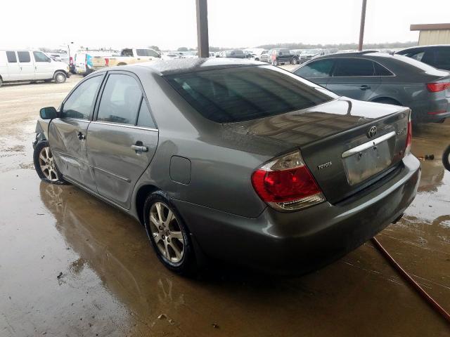 4T1BF32K95U612538 - 2005 TOYOTA CAMRY LE  photo 3