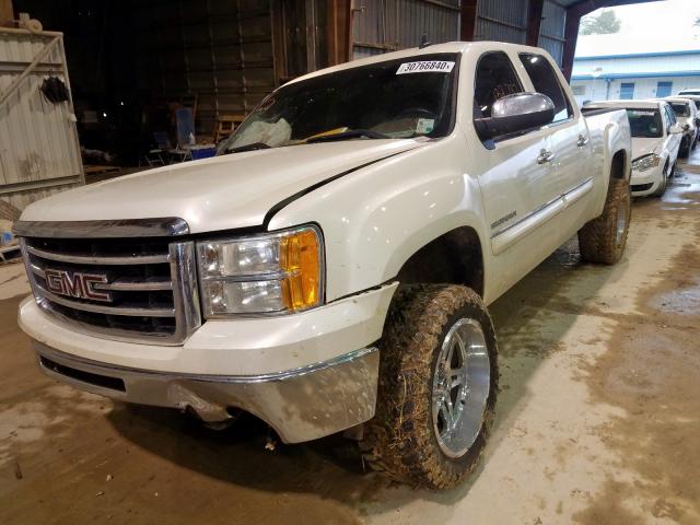 3GTP1VE05DG134926 - 2013 GMC SIERRA C1500 SLE  photo 2