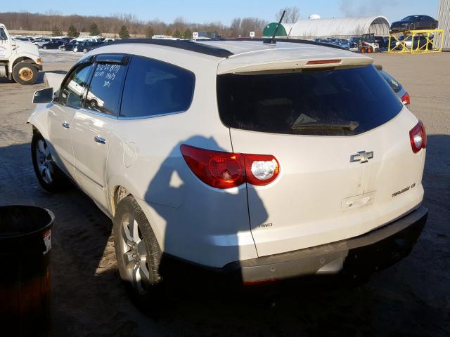 1GNKVLED7BJ133091 - 2011 CHEVROLET TRAVERSE LTZ  photo 3