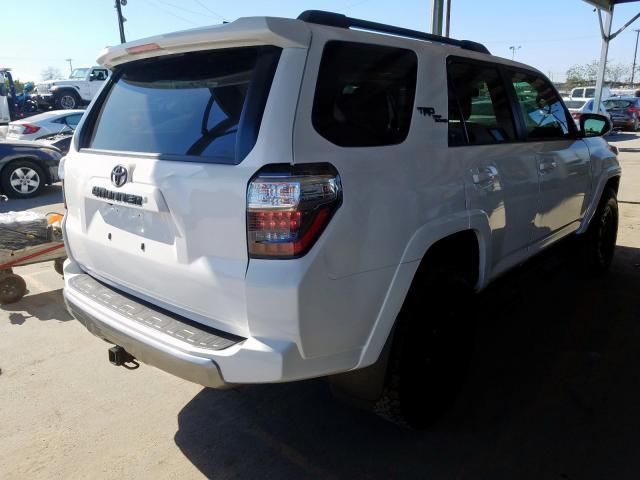 JTEBU5JR0K5669085 - 2019 TOYOTA 4RUNNER SR5  photo 4