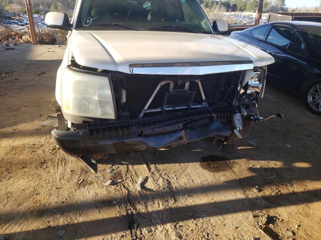 1GYEC63T83R241336 - 2003 CADILLAC ESCALADE LUXURY WHITE photo 9