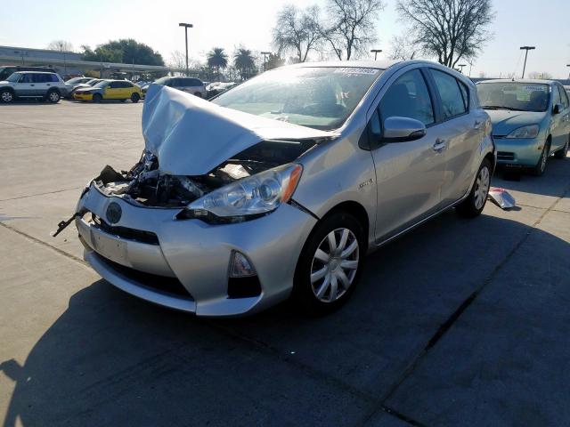 JTDKDTB36D1534903 - 2013 TOYOTA PRIUS C  photo 2