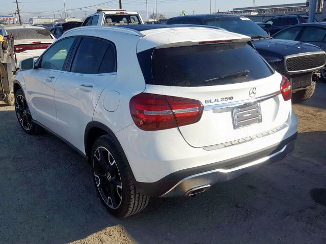 WDCTG4EB5KU005873 - 2019 MERCEDES-BENZ GLA 250  photo 3