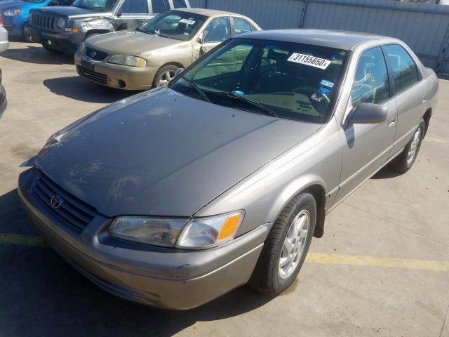 4T1BG22K8WU380944 - 1998 TOYOTA CAMRY CE  photo 2