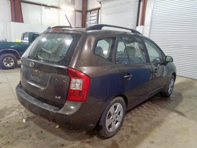 KNAFG528097261832 - 2009 KIA RONDO BASE  photo 4