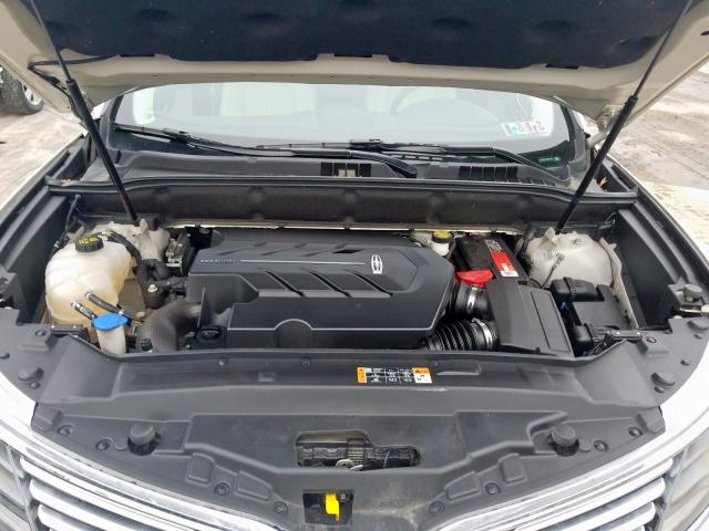 2LMPJ8LP0GBL51048 - 2016 LINCOLN MKX RESERVE  صورة 7