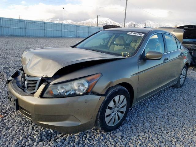 1HGCP26309A150821 - 2009 HONDA ACCORD LX  photo 2