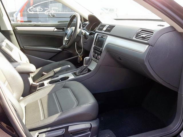 1VWLA7A33KC001072 - 2019 VOLKSWAGEN PASSAT WOLFSBURG  photo 5