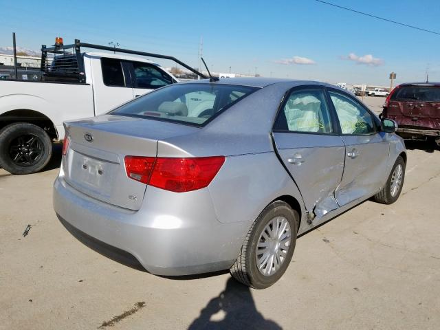 KNAFU4A20C5564628 - 2012 KIA FORTE EX  photo 4