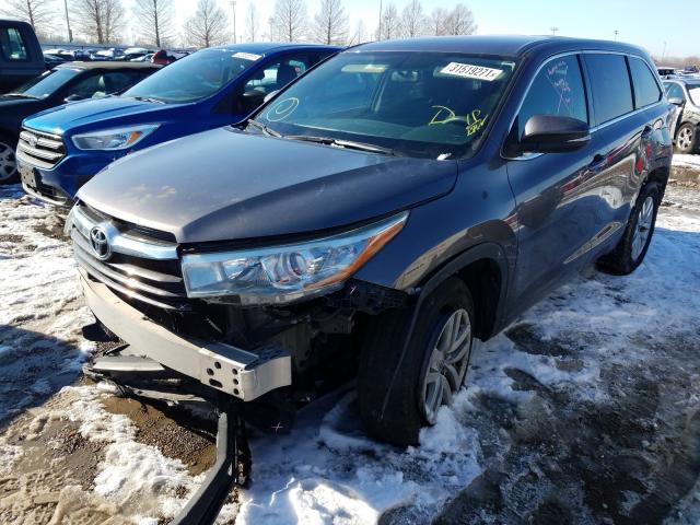 5TDZARFH7FS012321 - 2015 TOYOTA HIGHLANDER LE GRAY photo 2