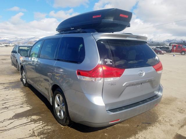 5TDKK3DC1ES443402 - 2014 TOYOTA SIENNA LE  photo 3