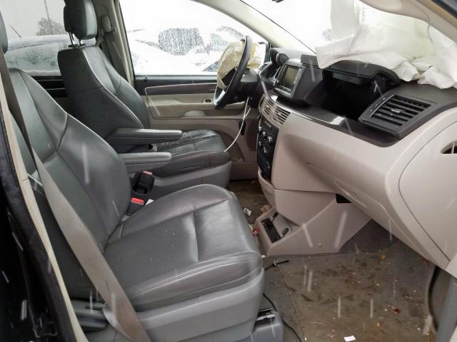 2V4RW3D14AR424465 - 2010 VOLKSWAGEN ROUTAN SE  photo 5