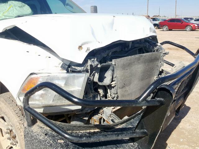 3C6UR5HL6HG721067 - 2017 RAM 2500 ST  photo 9