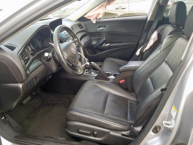 19VDE1F7XDE011607 - 2013 ACURA ILX 20 TECH  photo 5
