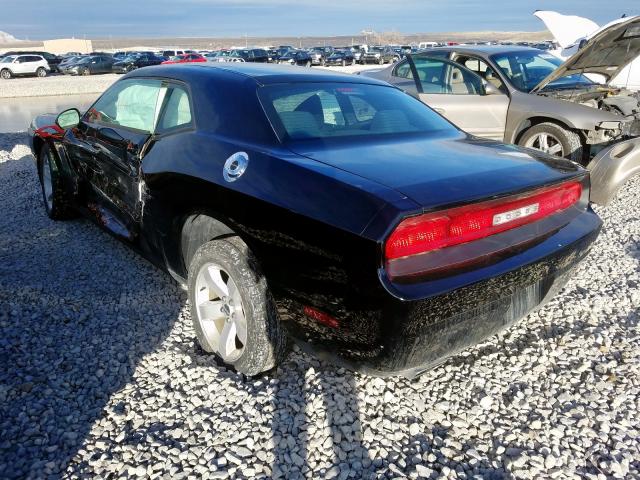 2C3CDYAG4DH704591 - 2013 DODGE CHALLENGER SXT  photo 3