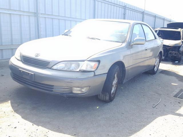 JT8BF22G1V0030689 - 1997 LEXUS ES 300  photo 2