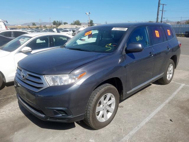 5TDZA3EH5DS043952 - 2013 TOYOTA HIGHLANDER BASE  photo 2