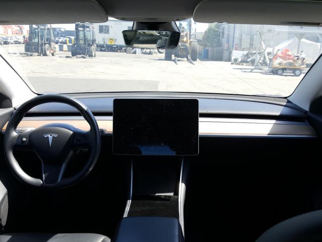 5YJ3E1EA7JF044635 - 2018 TESLA MODEL 3  ფოტო 9