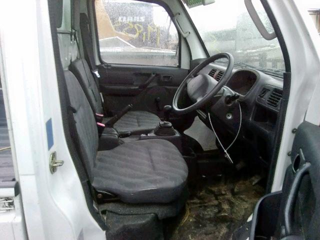 DA63T323663 - 2005 SUZUKI CARRY  photo 5