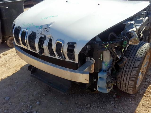 1C4PJLCB2GW356015 - 2016 JEEP CHEROKEE LATITUDE  photo 9