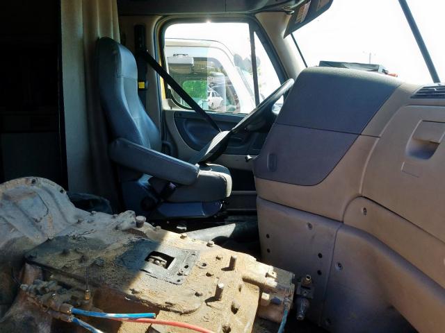 1FUJGLDR4CLBR6470 - 2012 FREIGHTLINER CASCADIA 125  photo 5