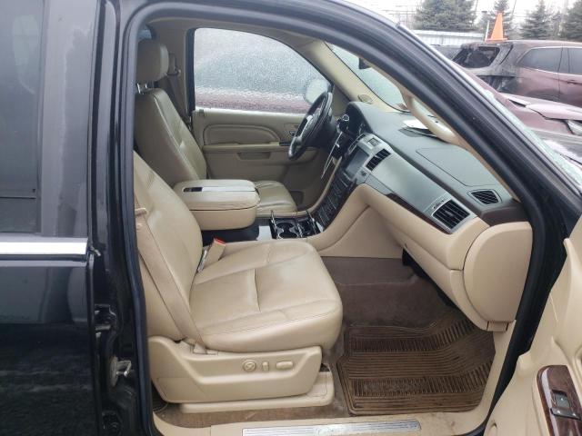 1GYS4HEF7BR163651 - 2011 CADILLAC ESCALADE ESV LUXURY BLACK photo 5