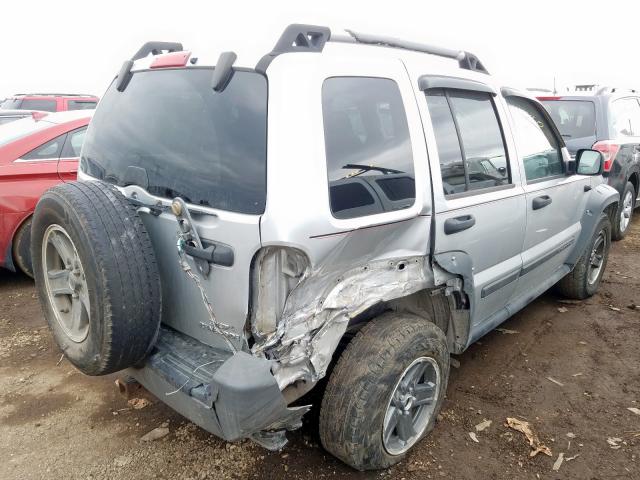 1J4GL38K06W293301 - 2006 JEEP LIBERTY RENEGADE  photo 4