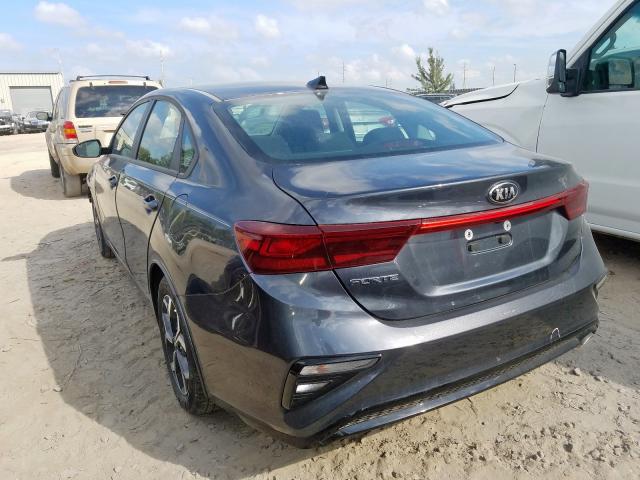 3KPF24AD1KE060411 - 2019 KIA FORTE FE  photo 3