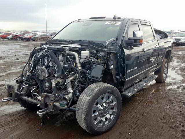 1GT12UEY0JF100845 - 2018 GMC SIERRA K2500 DENALI  photo 2