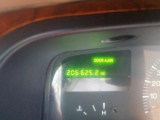 1LNHM81W9YY869651 - 2000 LINCOLN TOWN CAR EXECUTIVE  photo 8