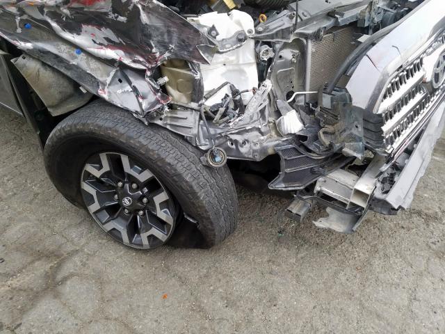 3TMAZ5CN8HM039457 - 2017 TOYOTA TACOMA DOUBLE CAB  照片 9