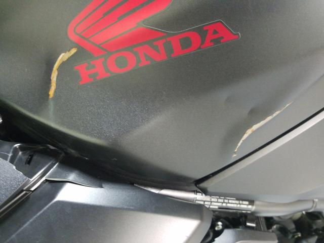 MLHPC6213K5000026 - 2019 HONDA CBR500 R  photo 17