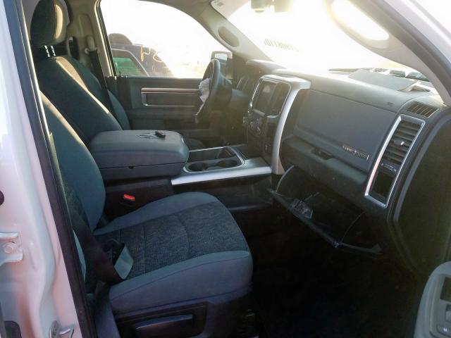 1C6RR6LT0KS529341 - 2019 RAM 1500 CLASSIC SLT  photo 5