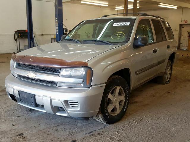 1GNDT13S142318951 - 2004 CHEVROLET TRAILBLAZER LS  photo 2