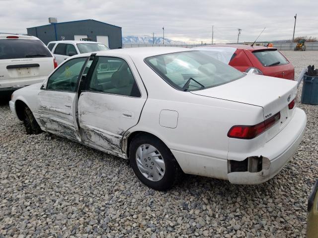 JT2BG22K8W0124291 - 1998 TOYOTA CAMRY CE  photo 3