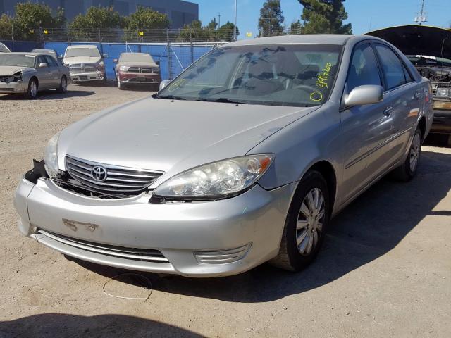 4T1BE32K05U095357 - 2005 TOYOTA CAMRY LE  photo 2