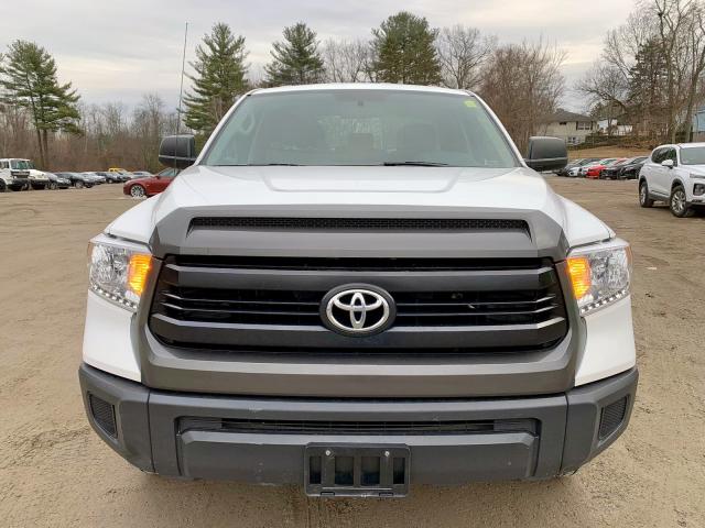 5TFUM5F13GX065879 - 2016 TOYOTA TUNDRA DOUBLE CAB SR/SR5  photo 2