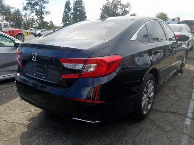 1HGCV1F17JA043767 - 2018 HONDA ACCORD LX  photo 4