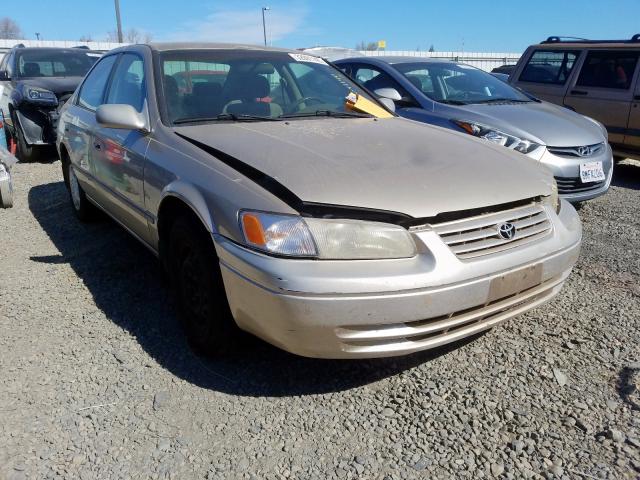 JT2BG22K6W0124628 - 1998 TOYOTA CAMRY CE  photo 1