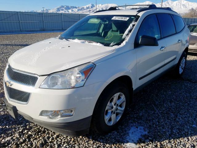 1GNKVEEDXBJ253771 - 2011 CHEVROLET TRAVERSE LS  photo 2