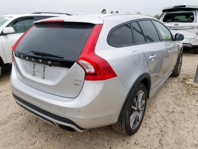 YV440MWK5J2056049 - 2018 VOLVO V60 CROSS COUNTRY PREMIER  photo 4