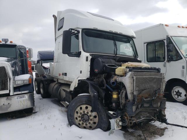 2014 VOLVO VN VNL, 