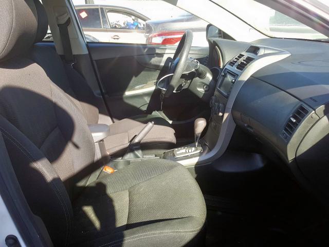 2T1BU4EE9DC964715 - 2013 TOYOTA COROLLA BASE  照片 5