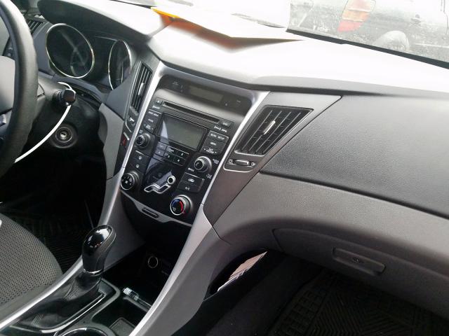 5NPEB4AC7CH490847 - 2012 HYUNDAI SONATA GLS  photo 9