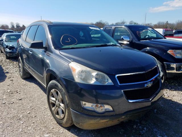 1GNKVEED8BJ174678 - 2011 CHEVROLET TRAVERSE LS  photo 1