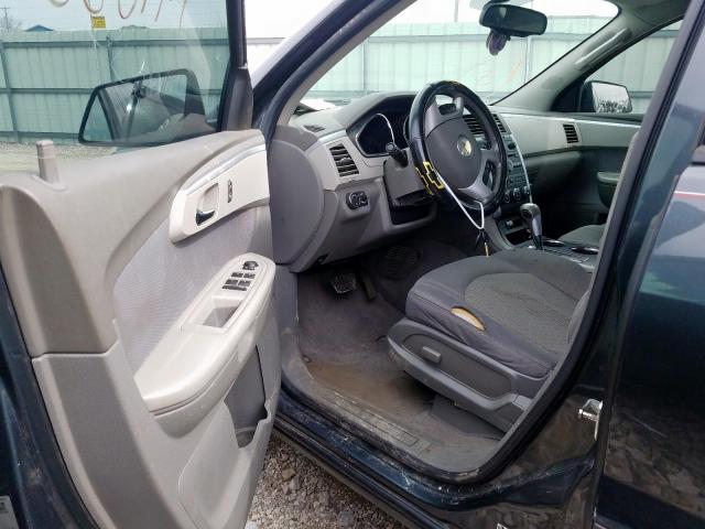 1GNKVEED8BJ174678 - 2011 CHEVROLET TRAVERSE LS  photo 10