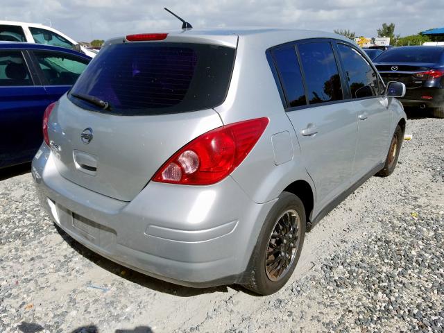 3N1BC13E29L373654 - 2009 NISSAN VERSA S  photo 4