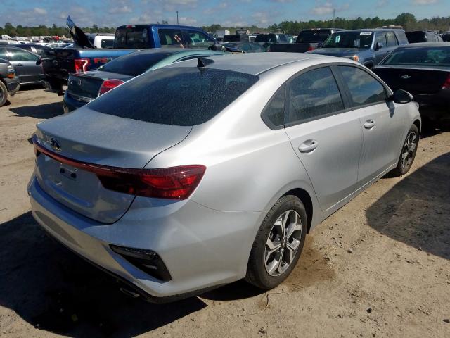 3KPF24AD2KE075628 - 2019 KIA FORTE FE  photo 4