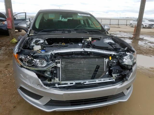 3FA6P0H74HR203658 - 2017 FORD FUSION SE  photo 9