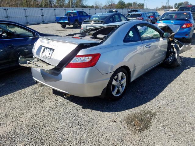 2HGFG12928H561588 - 2008 HONDA CIVIC EXL  照片 4